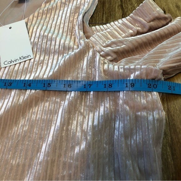 NWT Calvin Klein Cold Shoulder Lined Pale Pink Long Sleeve Top Size Large - Picture 4 of 10